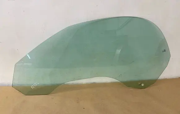 Audi TT TTS Mk2 Front door window/glass (coupe) 43R000470 A029648