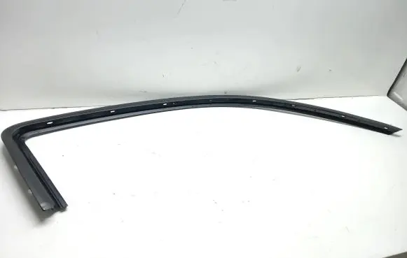 Ford Mustang V Trunk rubber seal (body) 7350849
