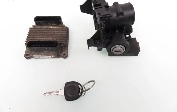 Opel Astra G Engine control unit/module ECU 90560475 09366457 90589313