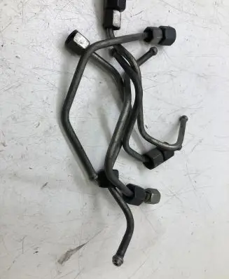 Volvo S60 Fuel injector supply line/pipe 