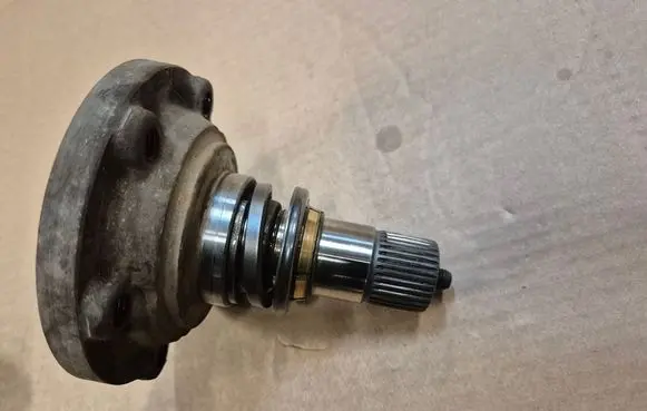 Volkswagen Touran I Half shaft coupling 097409359 02A409355H 02J409359