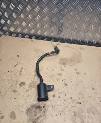 Audi A4 S4 B9 Breather/breather pipe/hose 8W0906621A