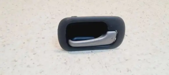 Honda HR-V Rear door interior handle S4NR1 2201