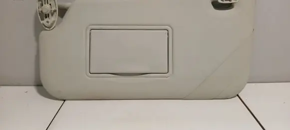 Ford Focus Sun visor