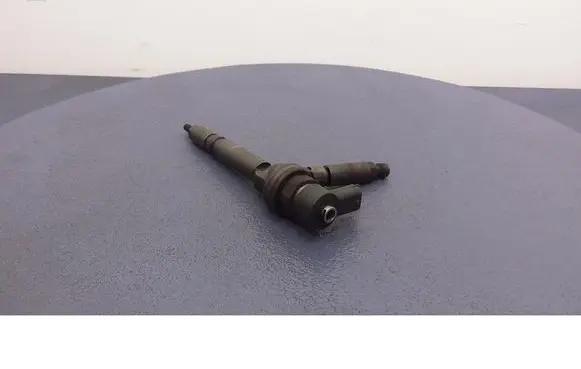 Opel Astra H Fuel injector 0445116175
