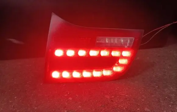 Audi A6 S6 C6 4F Tailgate rear/tail lights 4F9945094C 89037754 03741627