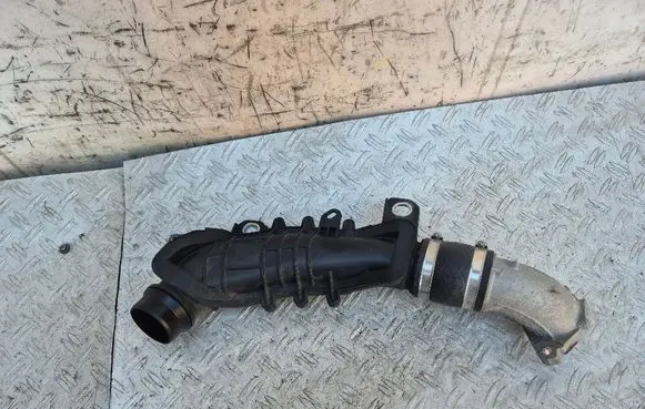 Mazda 3 III Intercooler hose/pipe
