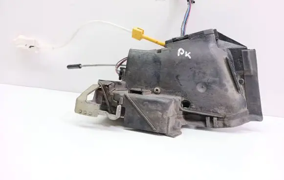 BMW 5 E39 Front door lock 40620751