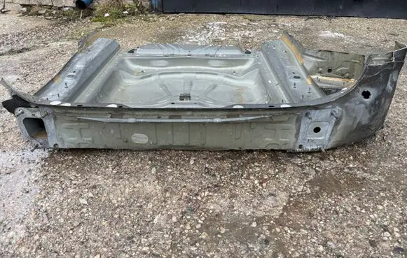 Volvo S90, V90 Trunk bottom trim panel 