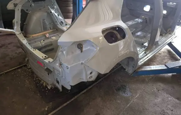 Rear quarter panel