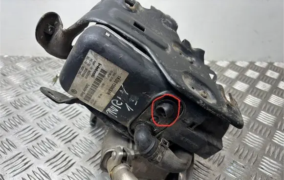 Volkswagen Touran I Auxiliary pre-heater (Webasto) 1K0815065AR