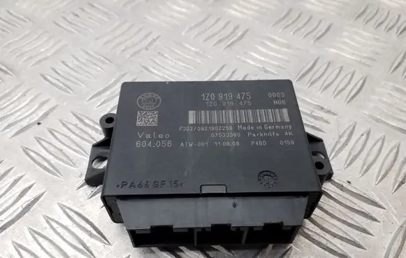 Skoda Superb B6 (3T) Parking PDC control unit/module 1Z0919475