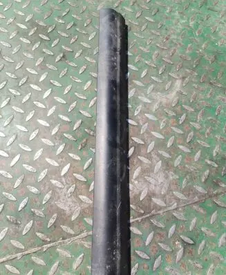 BMW 5 E60 E61 Other sill/pillar trim element 22339910 7025007