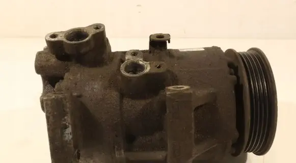 Toyota Avensis T250 Air conditioning (A/C) compressor (pump) GE4472209243