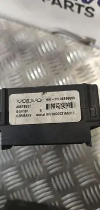 Volvo XC70 Fuse module 30679527