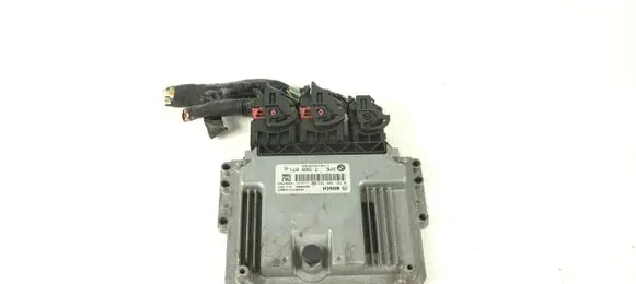 Mini One - Cooper Coupe R56 Engine control unit/module ECU 0261S04563 DME