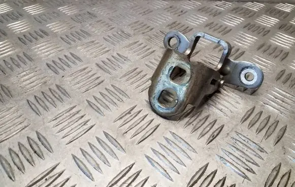 Jeep Patriot Front door upper hinge 257ABL