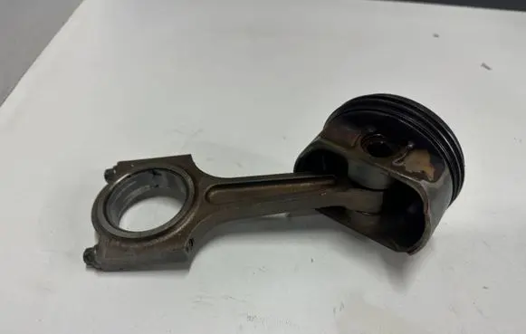 BMW X5 E53 Piston with connecting rod 7148