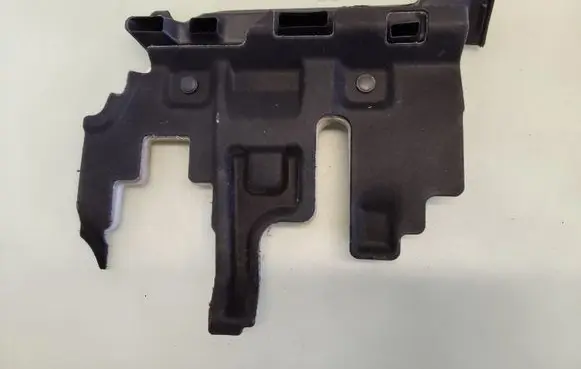 Opel Insignia A Dashboard lower bottom trim panel 13308560