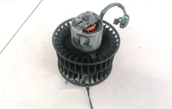Renault Espace III Heater fan/blower 0130063507