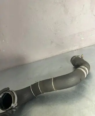 Ford Kuga I Intercooler hose/pipe AV416K863AC