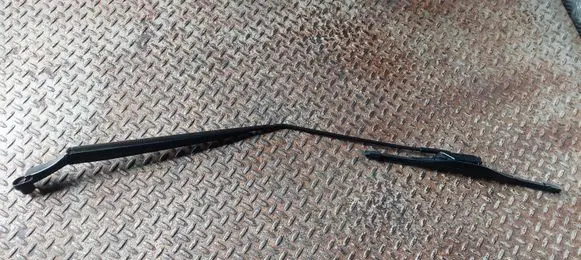 Buick Encore I Windshield/front glass wiper blade 31446