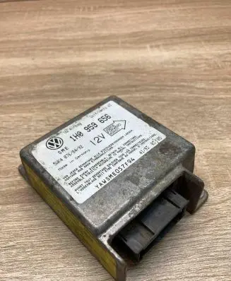 Volkswagen Golf III Airbag control unit/module 1H0959656 5WK4076 Used