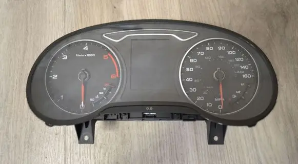 Audi A3 S3 8V Speedometer (instrument cluster) 8V0920