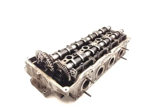 BMW 1 F20 F21 Engine head 7797678