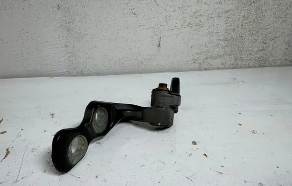 Ford Kuga I Rear door upper hinge 470BL