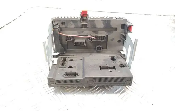 Mercedes-Benz S W221 Fuse module A2215403550 A2215450801