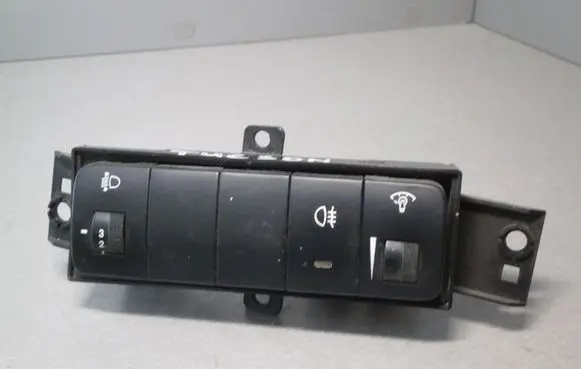 Hyundai Tucson JM A set of switches 949502E101 937302E001 937602E001