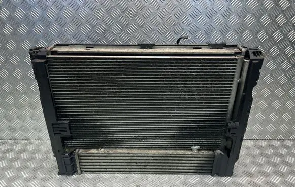 BMW 1 E81 E87 Radiator set 7524914 9229021 3142366