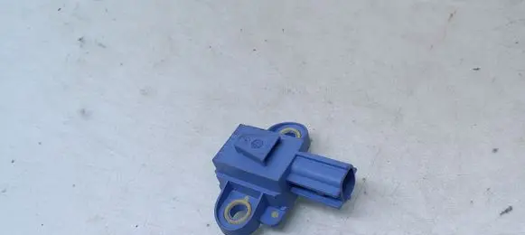 Volkswagen Golf V Airbag deployment crash/impact sensor 1K0955557B
