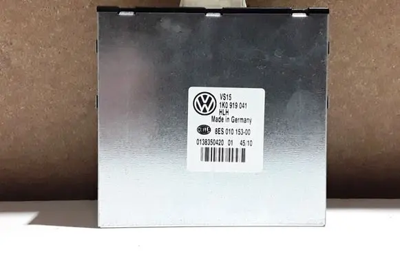 Volkswagen Golf VI Voltage converter/converter module 1K0919041