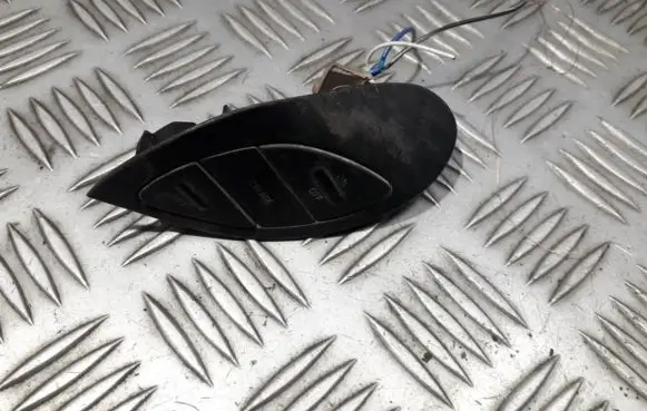 Chrysler Voyager Cruise control switch 4685643