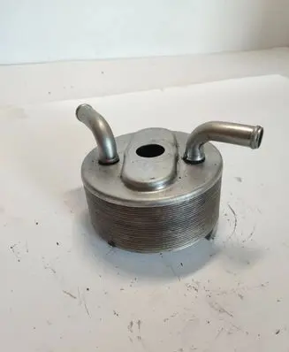 Mitsubishi L200 Oil filter mounting bracket 