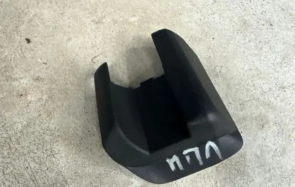 Volvo S80 Front passenger seat rail trim 30662556