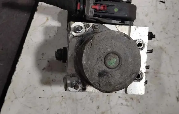 Hyundai i20 (GB IB) ABS Pump 0265950980 89103L0266
