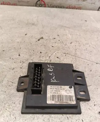 Peugeot 607 Other control units/modules 9641004580