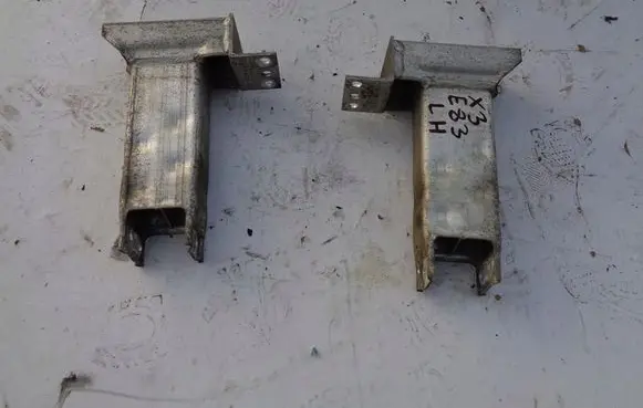 BMW X3 E83 Front bumper mounting bracket