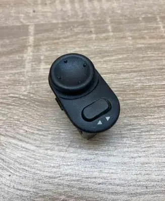 Opel Zafira A Wing mirror switch 09226861