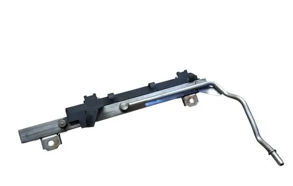 BMW 1 E81 E87 Fuel main line pipe 3035B