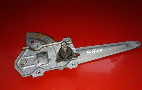 Subaru Justy Rear window lifting mechanism without motor NOCODE