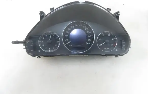 Mercedes-Benz E AMG W211 Speedometer (instrument cluster) 2115403447