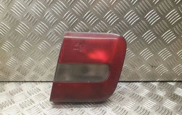 Volvo S70 V70 V70 XC Tailgate rear/tail lights 9151634