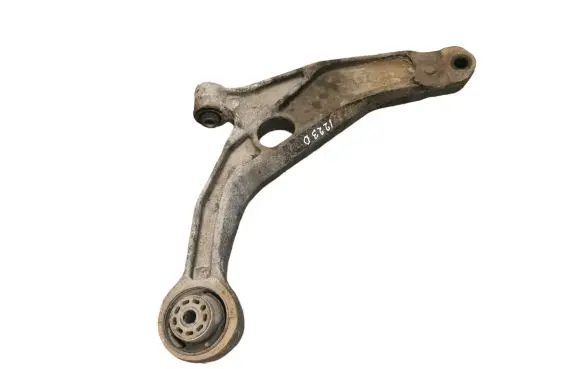 Fiat Freemont Front lower control arm/wishbone 04766424AD 4766424AD 4766424AF