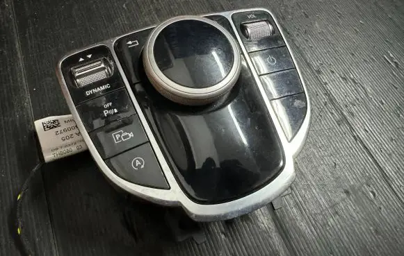 Mercedes-Benz C AMG W205 Central console control unit A2059004228 A2139016502 A2139025106