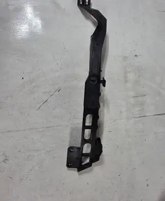 Opel Astra J Headlight/headlamp mounting bracket 13368882