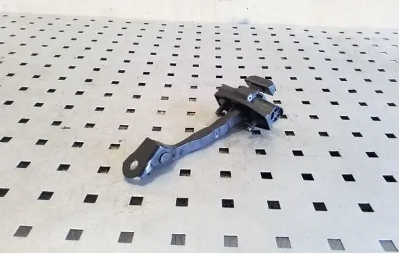 Tesla Model 3 Rear door check strap stopper 9509B